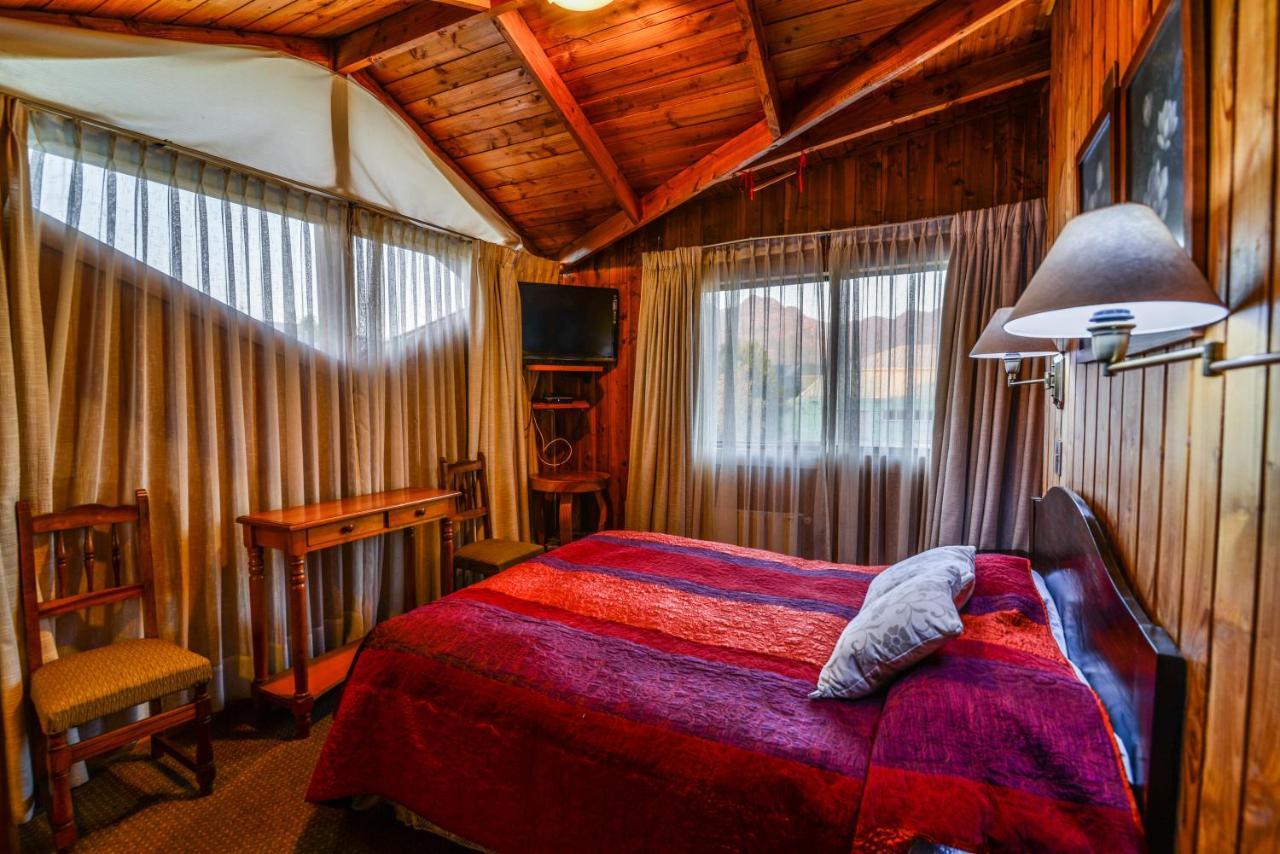 Hotel Los Maitenes Pucon Bagian luar foto